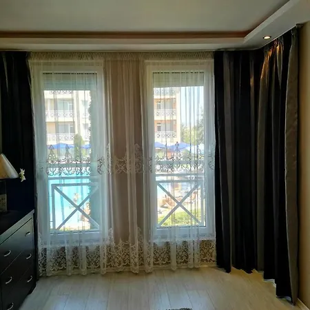 Апартамент Съни Дей6 Apartment Tunkovo